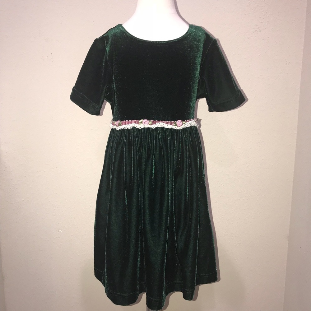 Godlad Vintage Girls velour Dress Size 4T {E8}